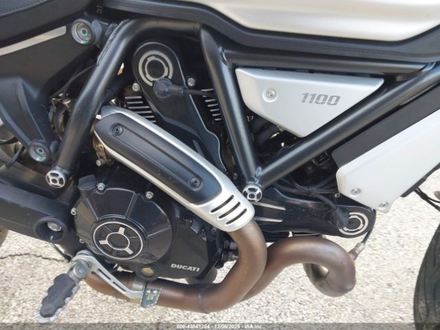 2022 DUCATI SCRAMBLER ML0KAFCP2NT001058 Photo 7