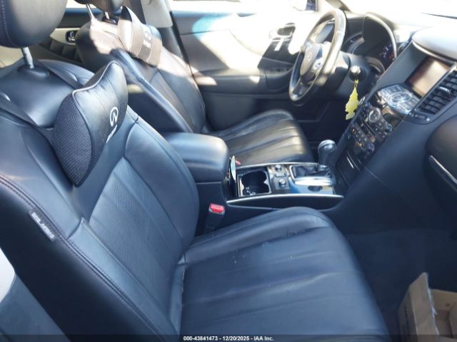 2017 INFINITI QX70 JN8CS1MW1HM414943 Photo 4