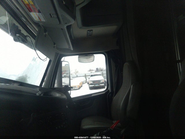 Aukcja sprzedaży 2022 Volvo Vnl, vin: 4V4NC9EH6NN299878, numer aukcji: 43841477
