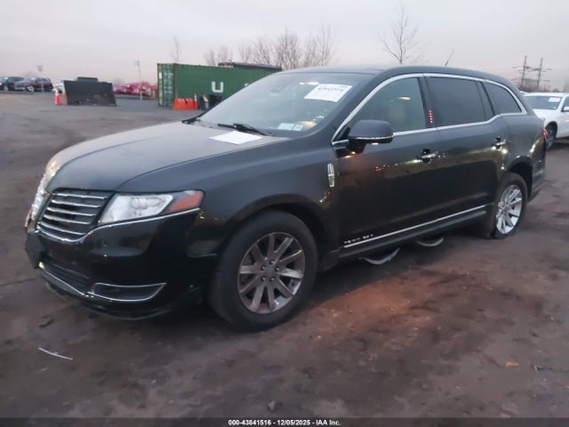 Продаж на аукціоні авто 2019 Lincoln Mkt Livery, vin: 2LMHJ5NK1KBL04429, номер лоту: 43841516