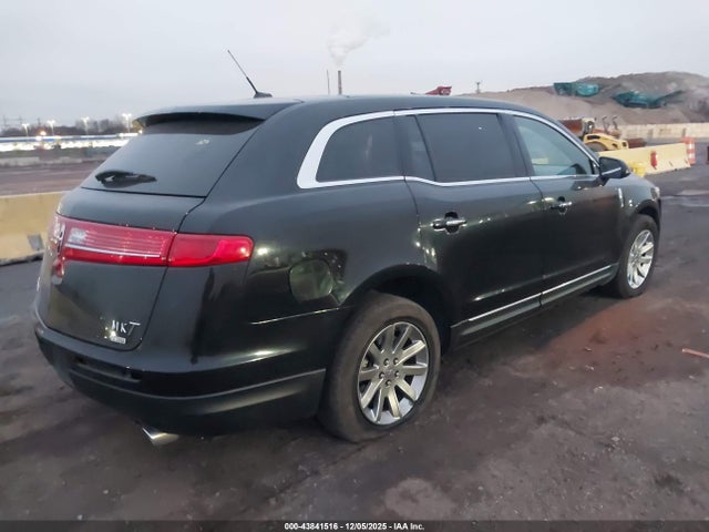 Продаж на аукціоні авто 2019 Lincoln Mkt Livery, vin: 2LMHJ5NK1KBL04429, номер лоту: 43841516