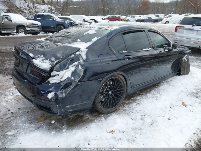2021 BMW 750I WBA7U2C04MCF88659 Photo 3