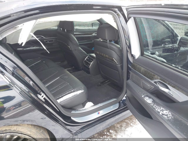 2021 BMW 750I WBA7U2C04MCF88659 Photo 7
