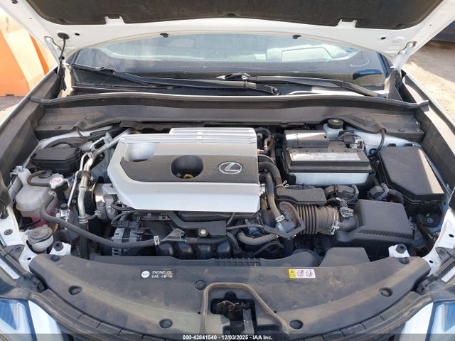 2022 LEXUS UX 200 JTHP3JBH8N2047429 Photo 9