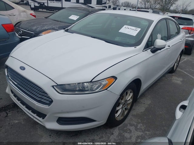 2015 Ford Fusion S მანქანა იყიდება აუქციონზე, vin: 3FA6P0G76FR267280, აუქციონის ნომერი: 43841628