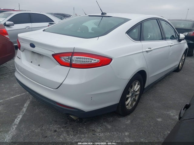 2015 Ford Fusion S მანქანა იყიდება აუქციონზე, vin: 3FA6P0G76FR267280, აუქციონის ნომერი: 43841628