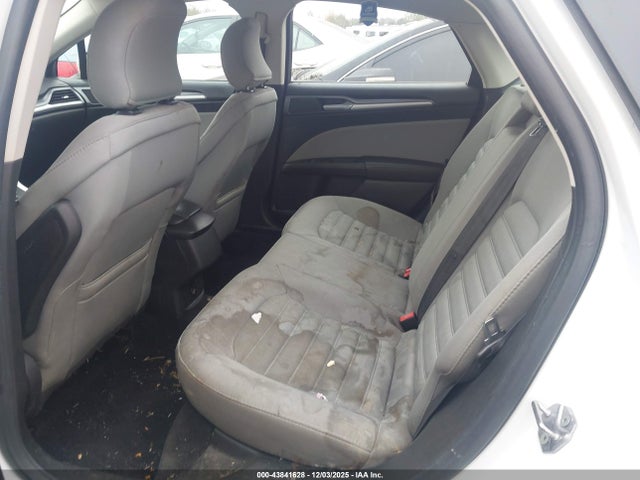 2015 Ford Fusion S მანქანა იყიდება აუქციონზე, vin: 3FA6P0G76FR267280, აუქციონის ნომერი: 43841628
