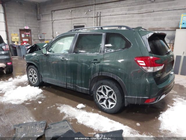 2023 SUBARU FORESTER JF2SKAEC7PH538994 Photo 2