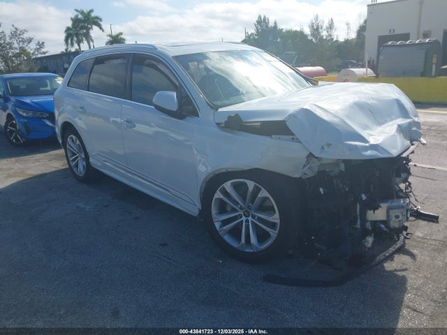 Продажа на аукционе авто 2025 Audi Q7 Premium Plus 55 Tfsi Quattro Tiptronic, vin: WA1LVBF71SD014705, номер лота: 43841723