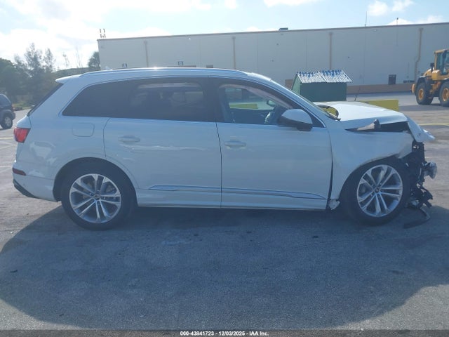 Продажа на аукционе авто 2025 Audi Q7 Premium Plus 55 Tfsi Quattro Tiptronic, vin: WA1LVBF71SD014705, номер лота: 43841723