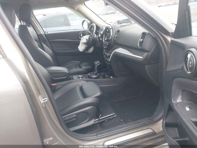 2018 MINI E COUNTRYMAN WMZYU7C49J3B86235 Photo 4