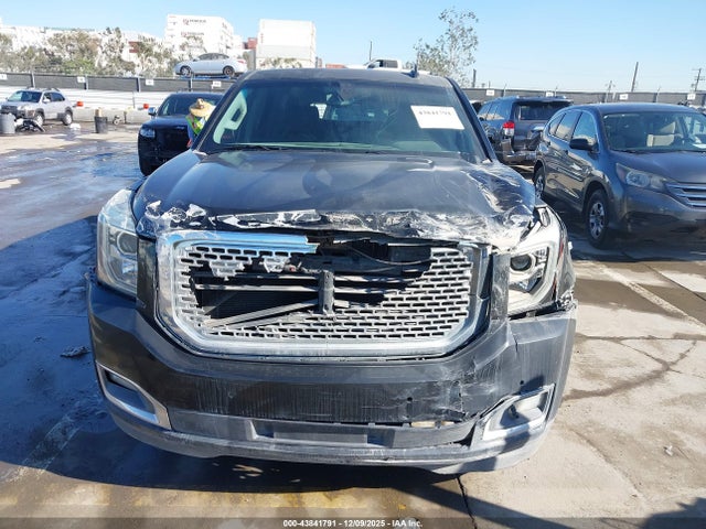 GMC YUKON SLE 2018 1GKS1AKCXJR132753 Image 11