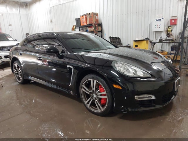 2011 PORSCHE PANAMERA WP0AC2A71BL090134