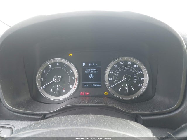 2022 HYUNDAI VENUE KMHRB8A36NU148903 Photo 6