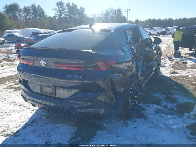 2021 BMW X6 5UXCY8C01M9G02280 Photo 3