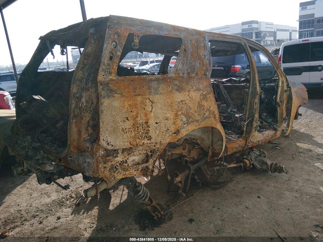 2022 CADILLAC ESCALADE 1GYS3BKL3NR288564 Photo 3