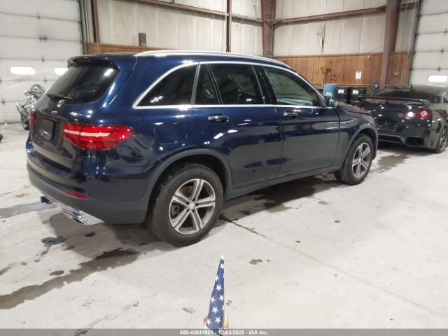 2017 MERCEDES-BENZ GLC 300 WDC0G4KB1HF143284 Photo 3