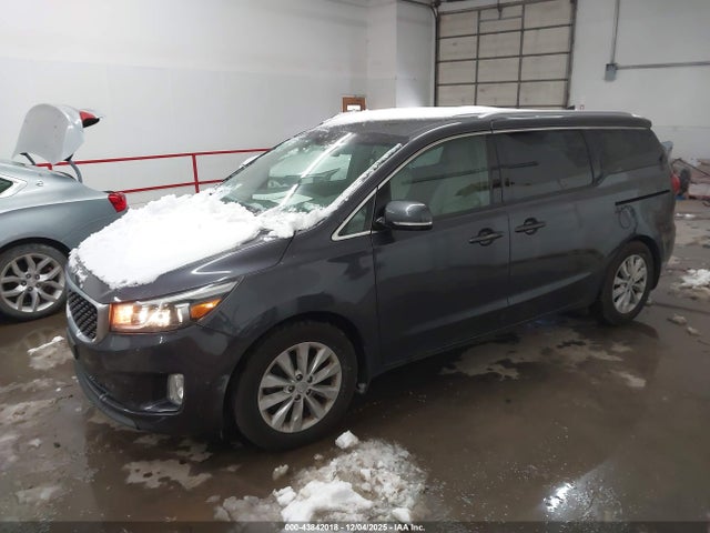 KIA SEDONA EX 2016 KNDMC5C18G6134143 Image 2