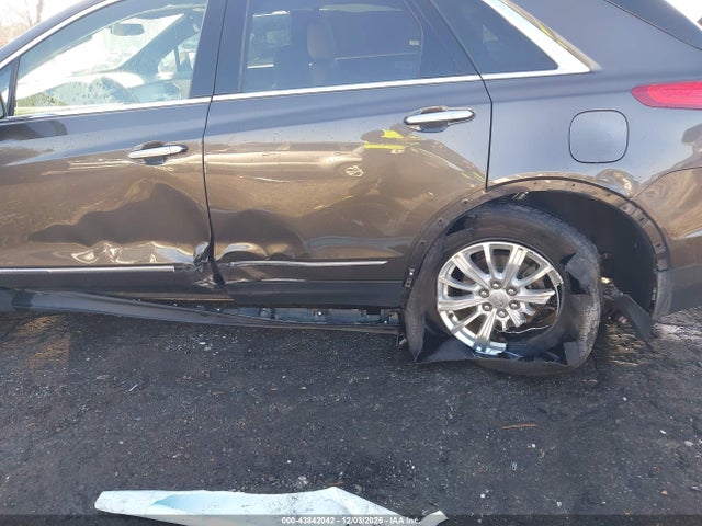 2019 CADILLAC XT5 1GYKNARS9KZ159919 Photo 5