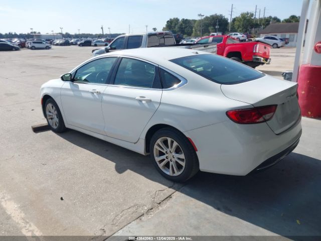 2015 CHRYSLER 200 1C3CCCAB7FN543304 Photo 2