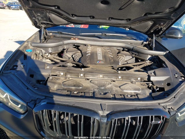 2022 BMW X5 M 5YMJU0C08N9K56854 Photo 9