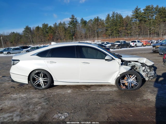 1HGCV2F98MA011619 Honda Accord Touring
