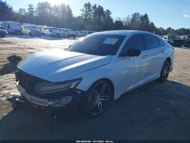 1HGCV2F98MA011619 Honda Accord Touring
