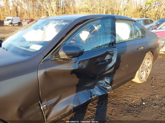 WBA33EJ03SCU49090 BMW 760i Xdrive