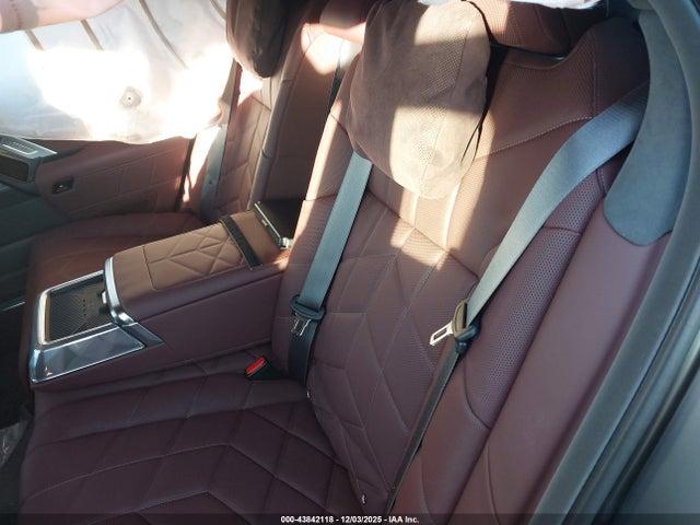 WBA33EJ03SCU49090 BMW 760i Xdrive