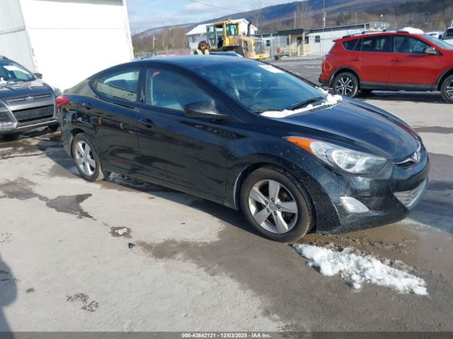 2013 HYUNDAI ELANTRA 5NPDH4AE4DH444552