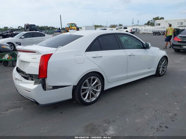 2017 CADILLAC ATS-V 1G6AN5SY7H0209742 Photo 3