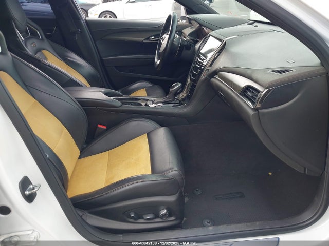 2017 CADILLAC ATS-V 1G6AN5SY7H0209742 Photo 4