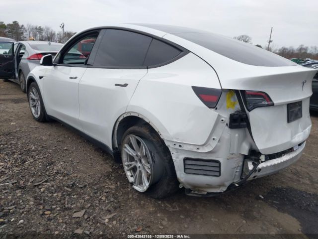 2021 TESLA MODEL Y 5YJYGAEE9MF196293 Photo 5