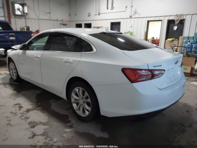 2021 CHEVROLET MALIBU 1G1ZD5ST8MF024381 Photo 2