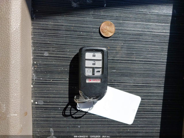 2016 HONDA PILOT 5FNYF6H69GB052316 Photo 10