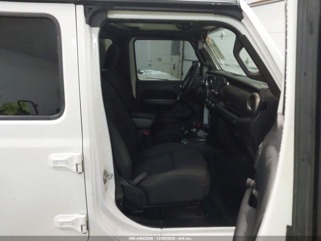 2020 JEEP GLADIATOR 1C6HJTAG3LL143841 Photo 4