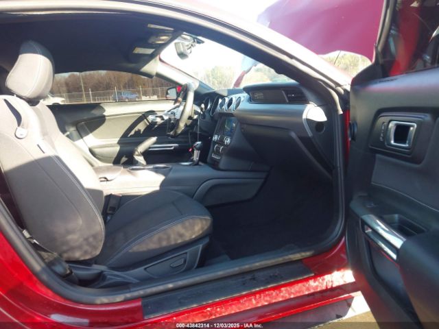 2020 FORD MUSTANG 1FA6P8CF2L5174640 Photo 4