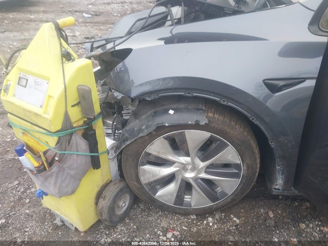 2023 TESLA MODEL Y 7SAYGDEE3PA192049 Photo 5