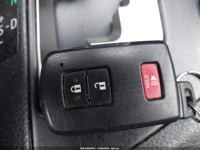 Продаж на аукціоні авто 2018 Toyota Rav4 Xle, vin: JTMRFREV3JJ735517, номер лоту: 43842370