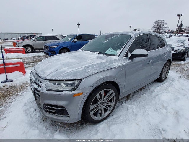 2018 AUDI SQ5 WA1C4AFY0J2237639 Photo 1