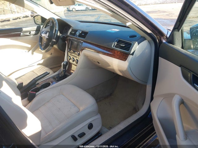 2013 VOLKSWAGEN PASSAT 1VWCP7A39DC150877 Photo 4