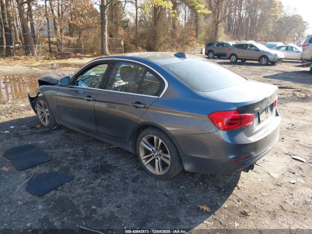 2018 BMW 330I WBA8D9C54JEM32983 Photo 2