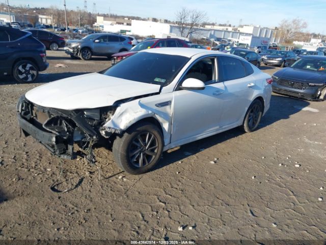 2020 KIA OPTIMA 5XXGT4L34LG385956 Photo 1