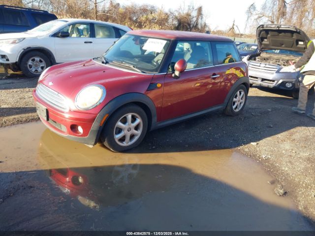 2009 MINI COOPER WMWMF33529TT69024 Photo 1