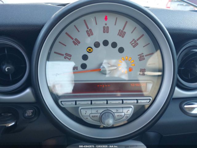 2009 MINI COOPER WMWMF33529TT69024 Photo 6