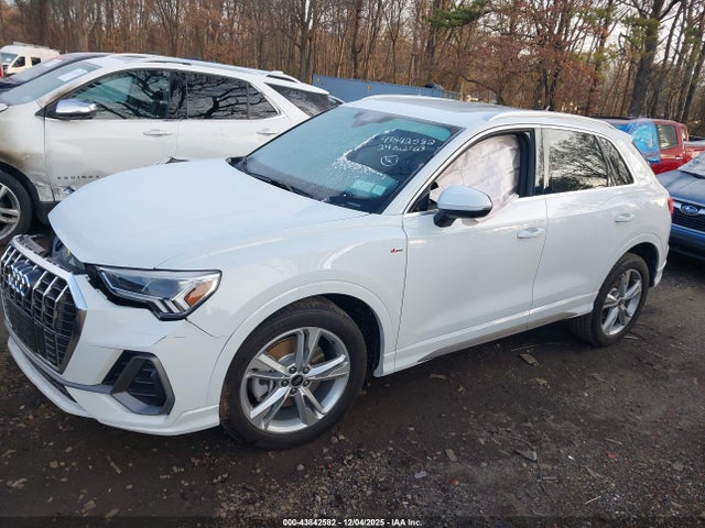 2024 Audi Q3 Premium Plus 45 Tfsi S Line Quattro Tiptronic მანქანა იყიდება აუქციონზე, vin: WA1EECF35R1152710, აუქციონის ნომერი: 43842582