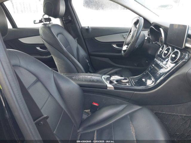 2016 MERCEDES-BENZ C 300 55SWF4KB8GU135185 Photo 4