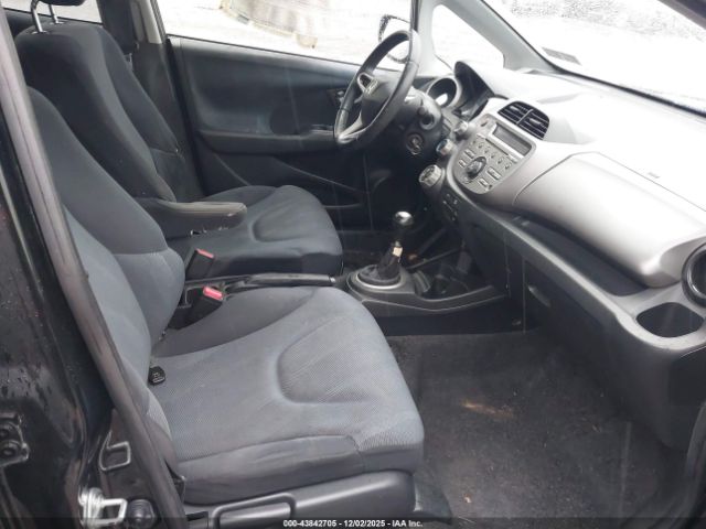 2009 HONDA FIT JHMGE87459S061156 Photo 4