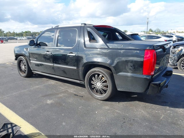2007 CADILLAC ESCALADE EXT 3GYFK62857G237450 Photo 2