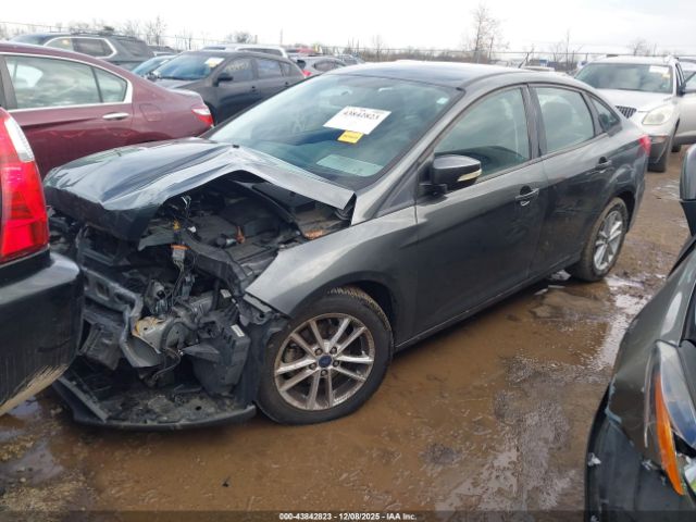 2017 FORD FOCUS 1FADP3F29HL236833 Photo 1